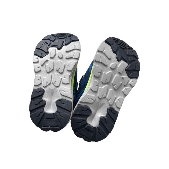 OrthoComfoot NWT Kids Athletic Shoes - Picture 6 of 13